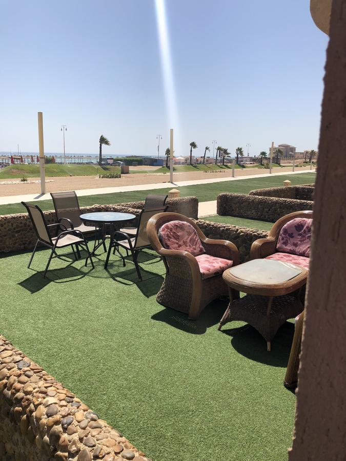 Chalet Porto South Beach - Beach Front Sea View Ain Sukhna Extérieur photo